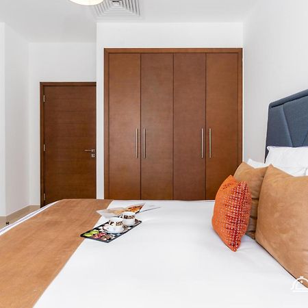 Dream Inn Apartments- West Wharf Tower Canal View Dubaï Extérieur photo